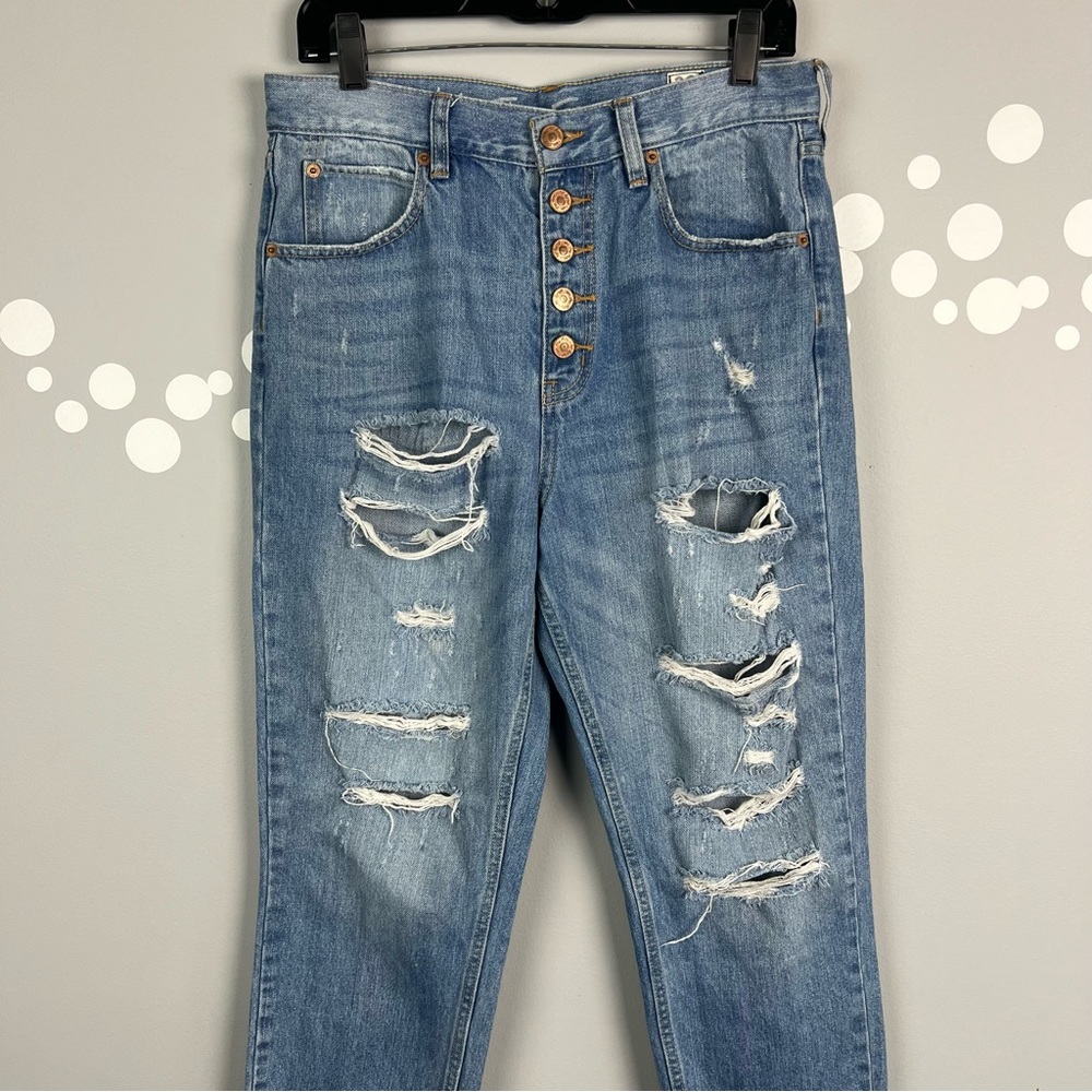 Free People We The Free Blossom Rigid Distressed Jean Size 29 - Picture 3 of 9